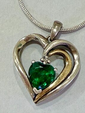 Heart Pendant Necklace with Green Synthetic Emerald and Diamond 14k 925